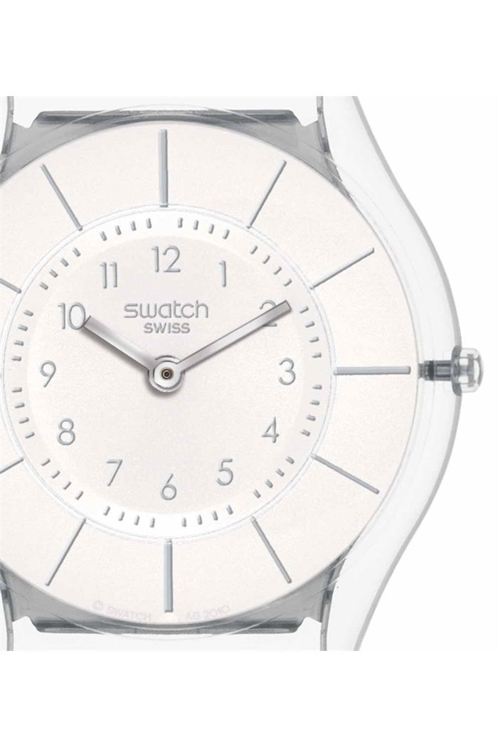 Swatch SFK360 Beyaz Silikon Kayışlı Bayan Saati 