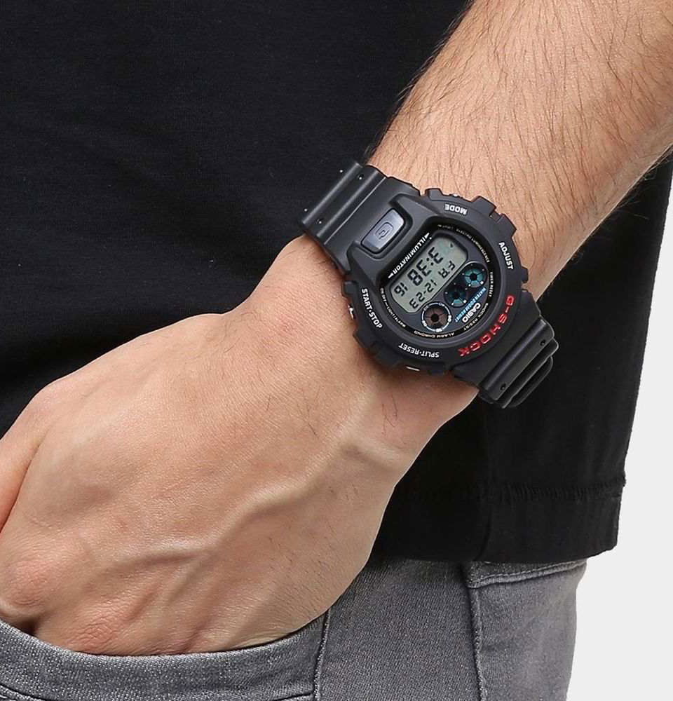 Casio Dw-6900-1vdr Erkek Kol Saati