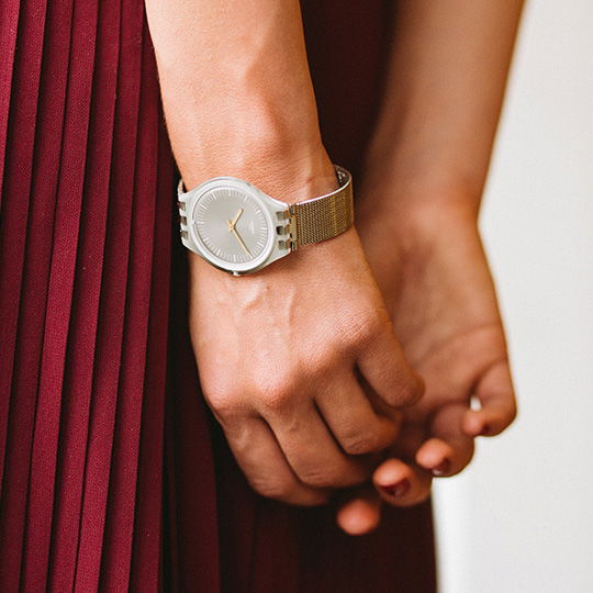 Swatch SVOM100M SKINMESH Hasır Kadın Kol Saati