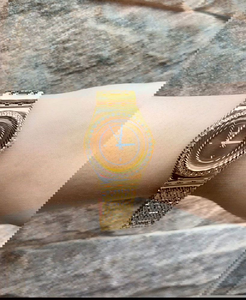 Swatch YLG136G GLASS OF BUBBLES Kadın Kol Saati