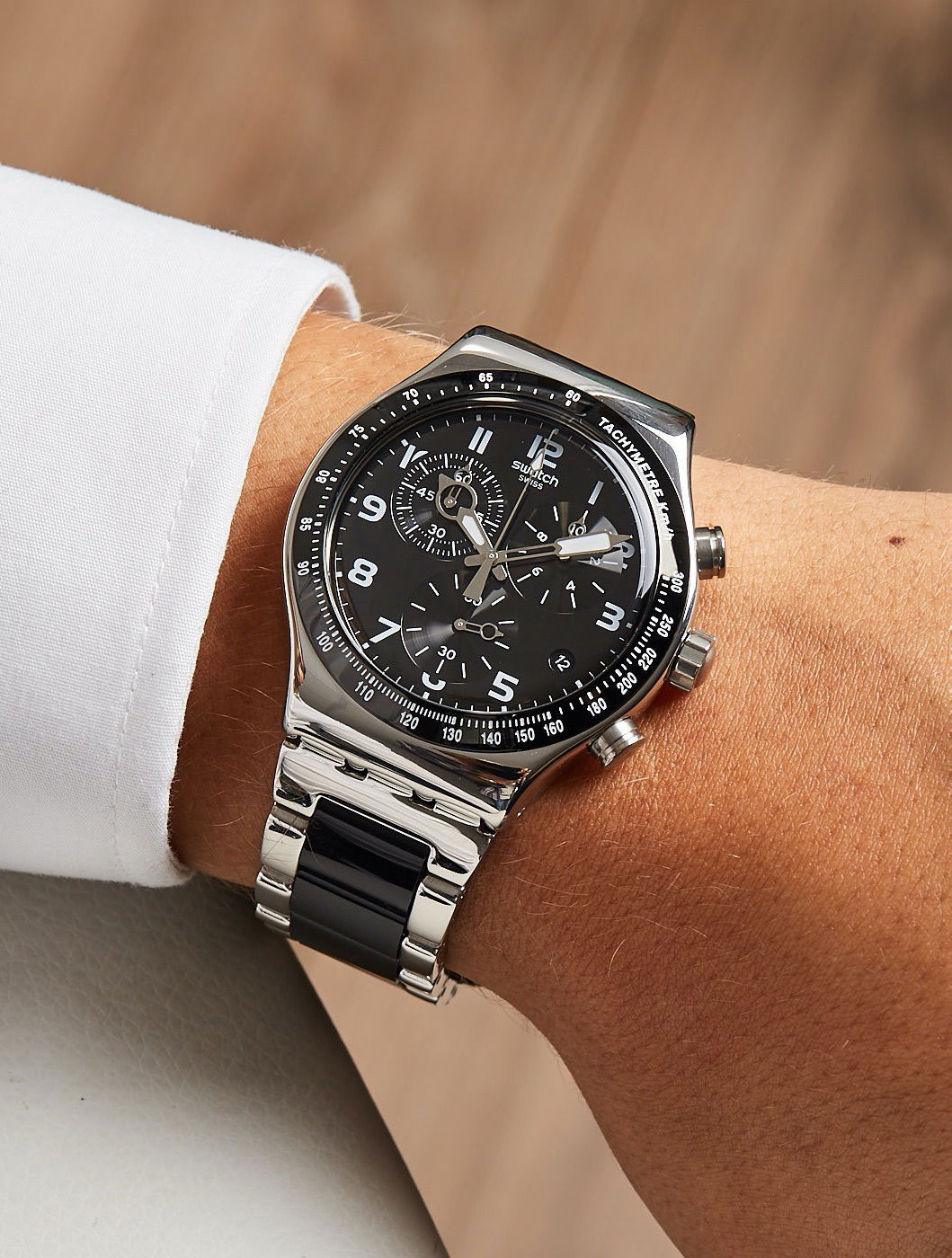 Swatch YVS441G Erkek Kol Saati 