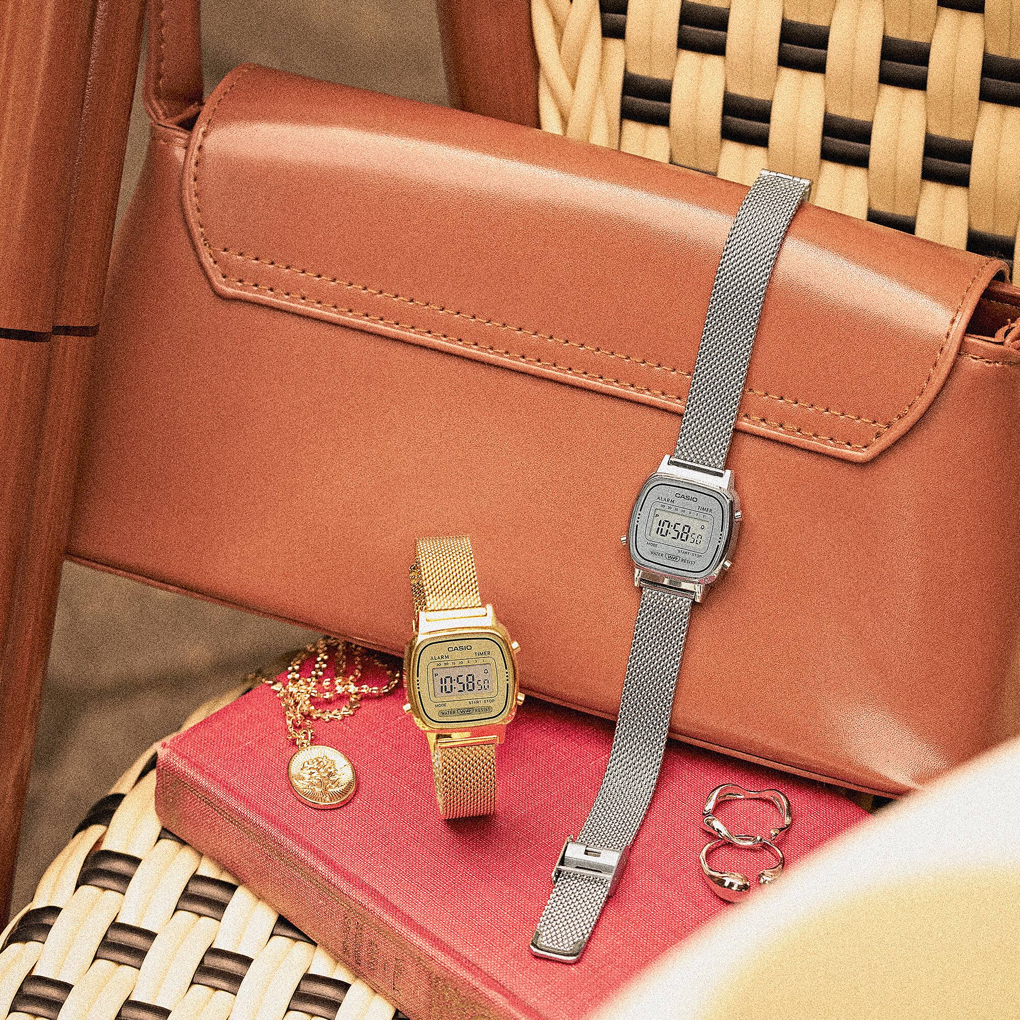 Casio La670wem-7df Dijital Retro Kadın Kol Saati