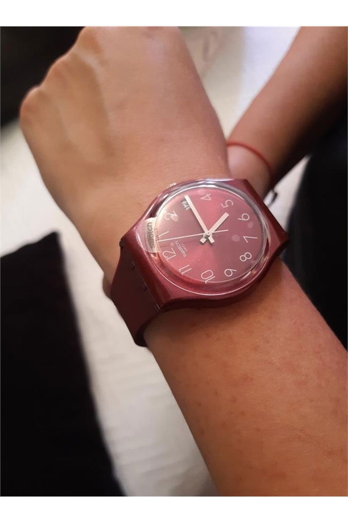 Swatch GR405 Redbaya Kadın Kol Saati