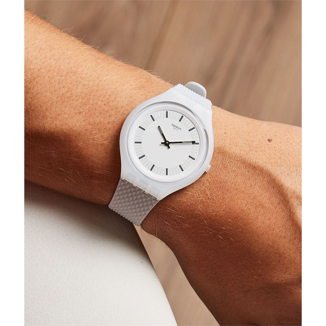 Swatch SVUM102 SKINSTRUCTUR Kol Saati