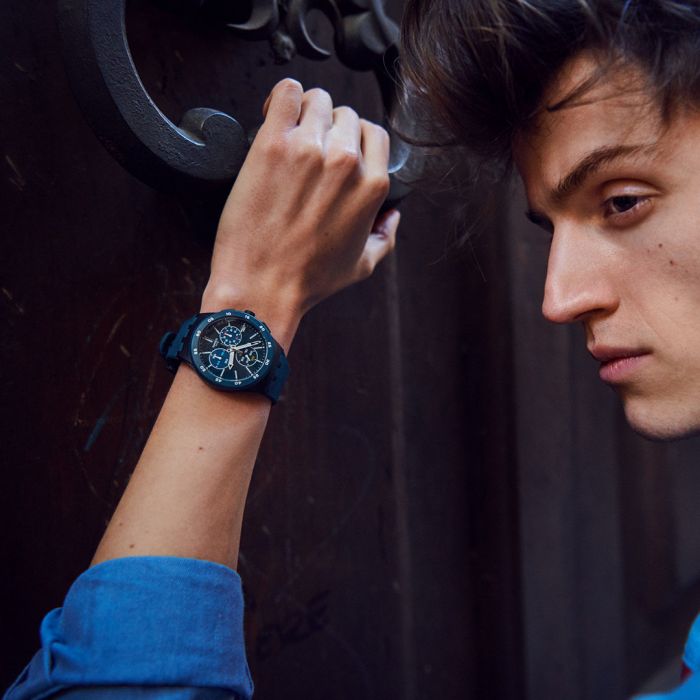 Swatch SUSB417 Kronometreli Erkek Kol Saati