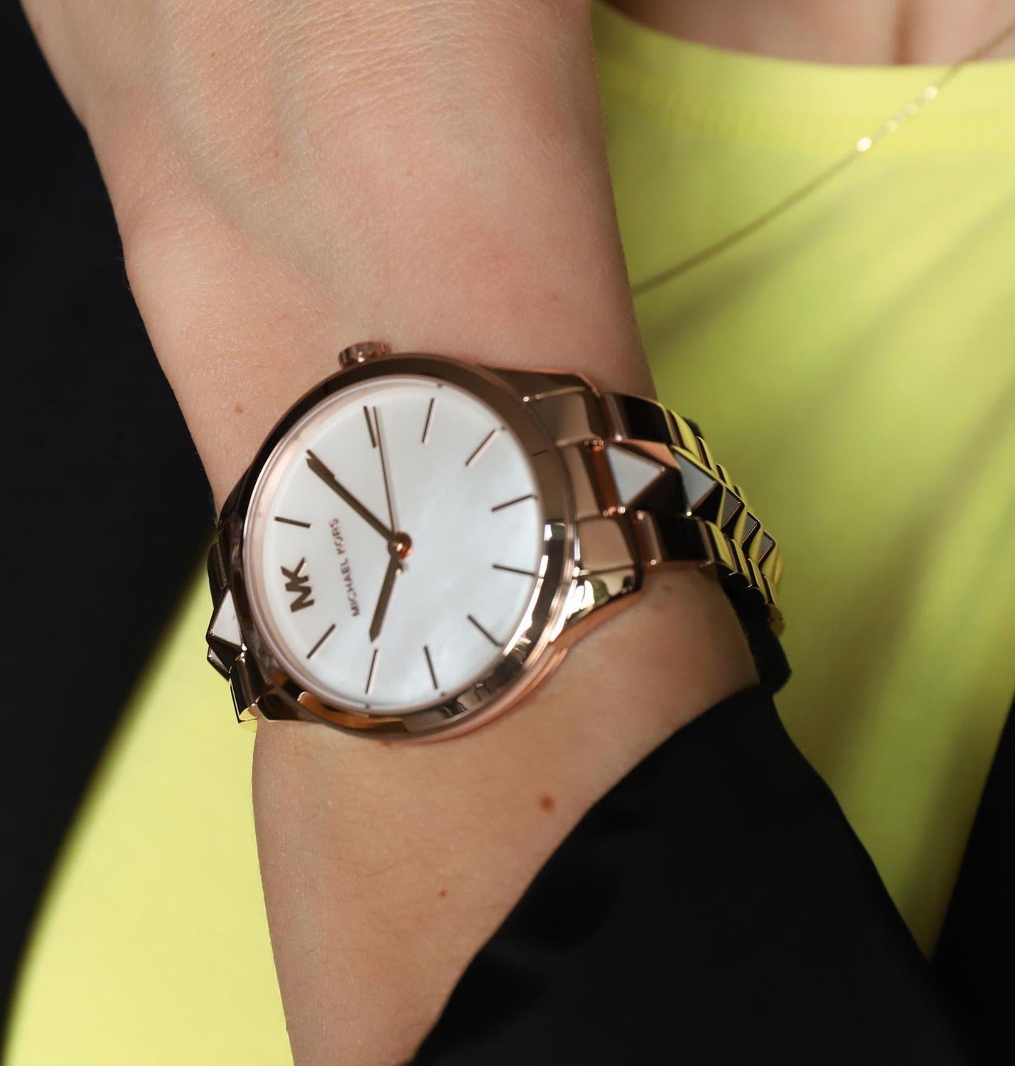 Michael Kors MK6671 Rose Gold Bayan Saati