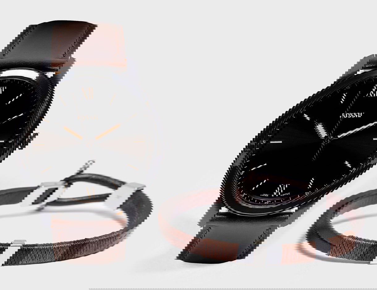 Fossil Deri Bileklik Hediyeli Saat FFS5557SET