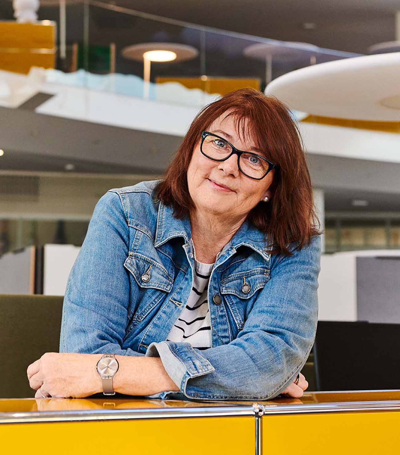 Swatch SVOK109 (Ø 37 MM) Bayan Kol Saati