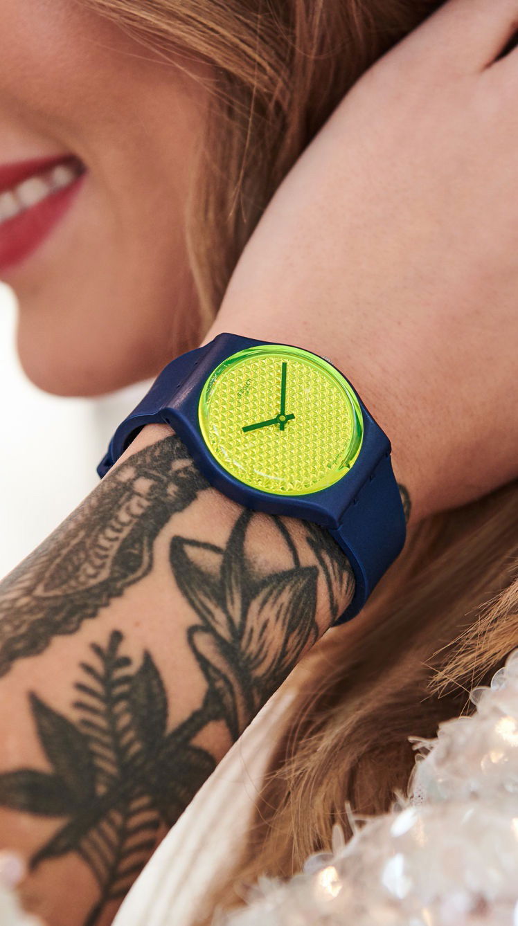 Swatch Gn266 YELLOWPUSHER Kol Saati