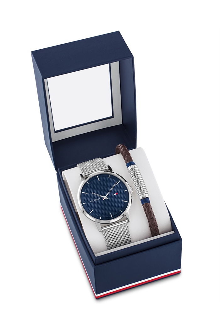 Tommy Hilfiger Th2770060 Erkek Set Saat ve Bileklik