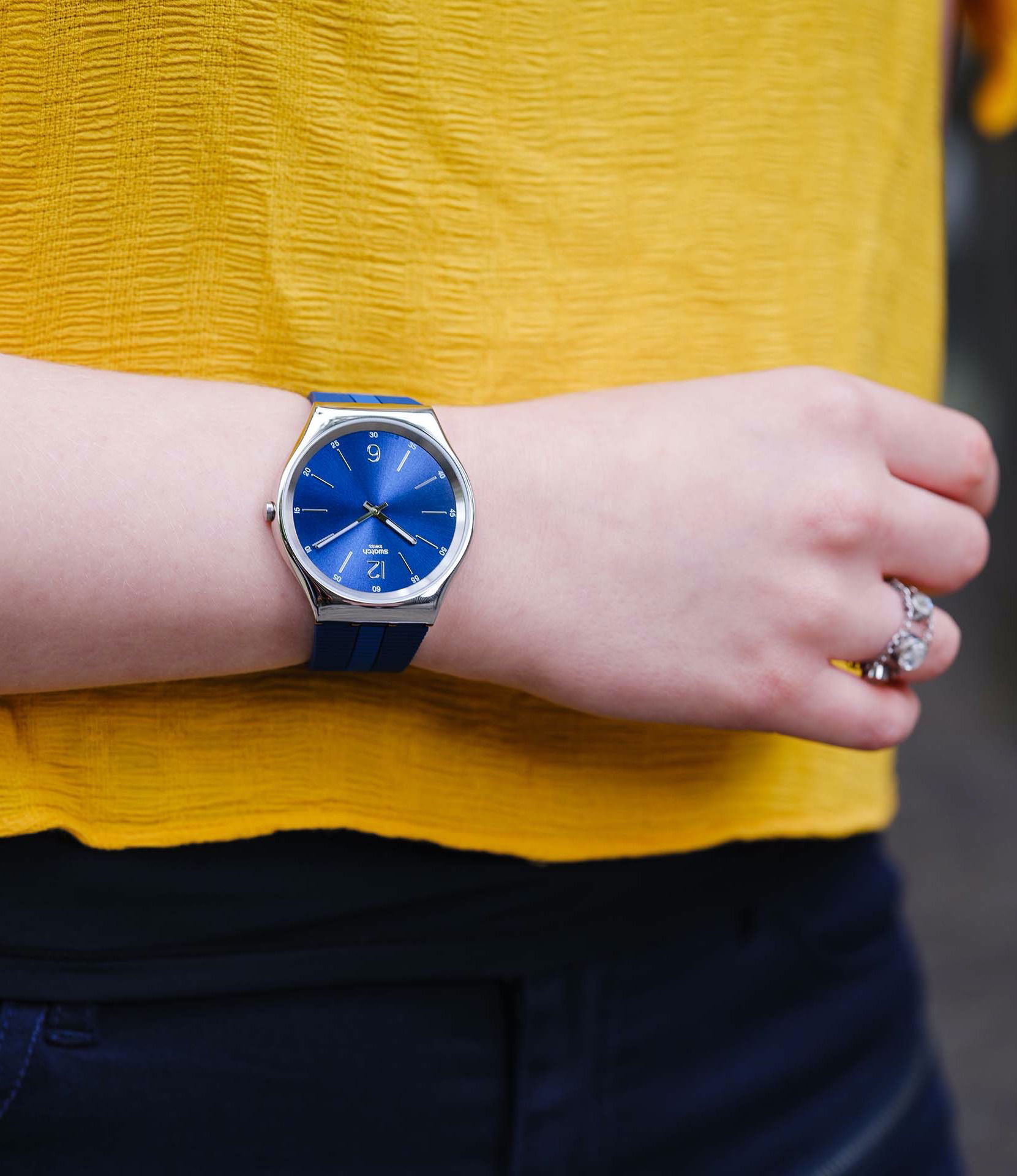 Swatch SS07S111 BIENNE BY DAY Erkek Kol Saati