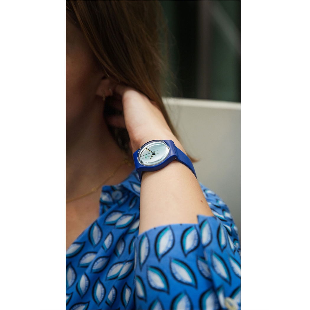 Swatch So28n100 SILVERWAKATI Kol Saati