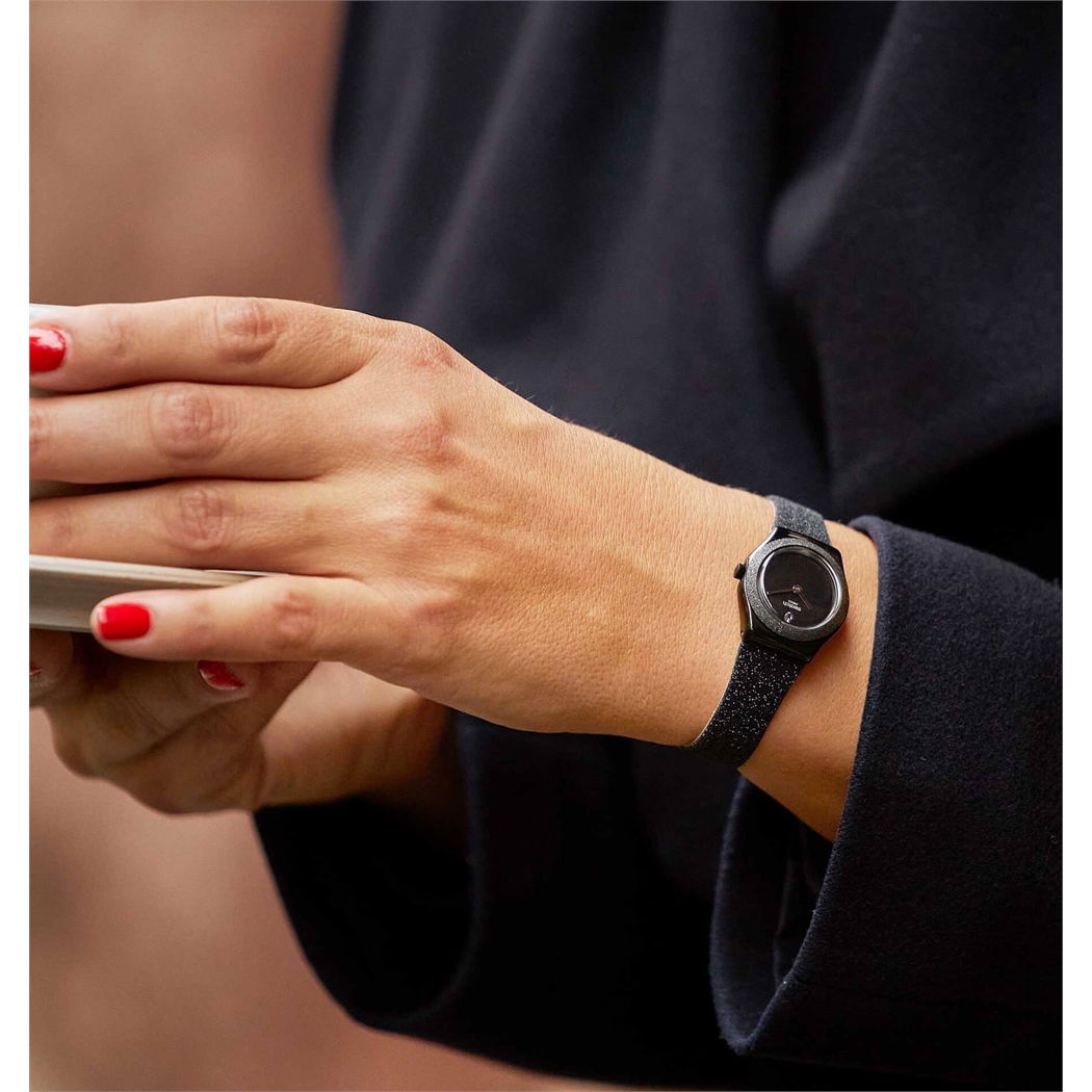 Swatch Ysb101 LOST MOON Kadın Saati