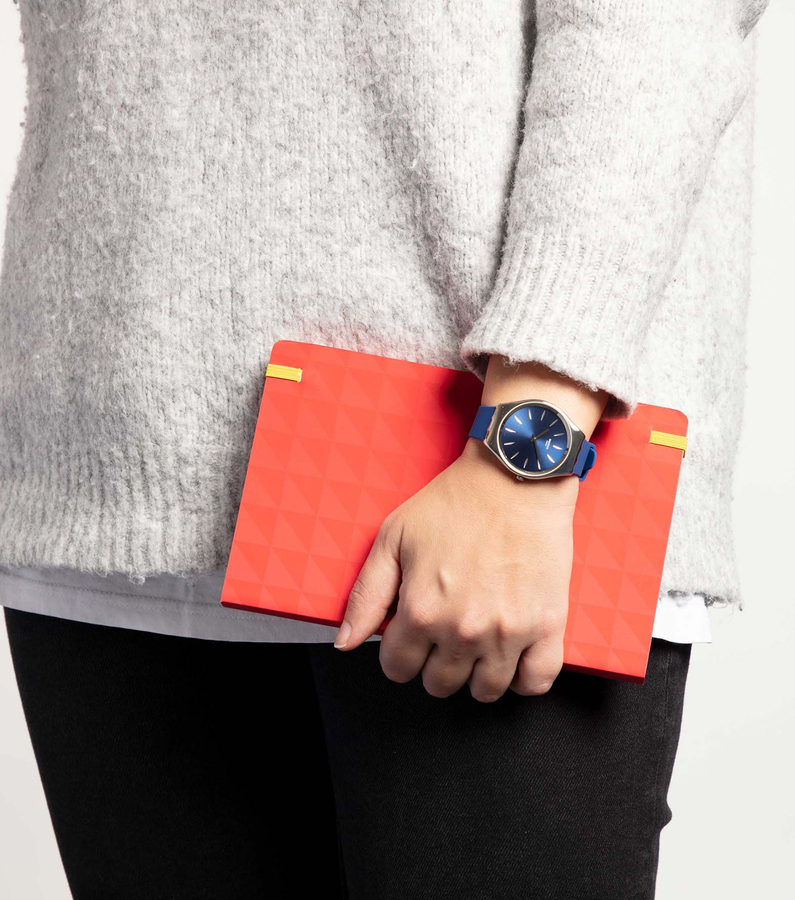 Swatch Syxs132 SKINDEEPBLINK Kol Saati