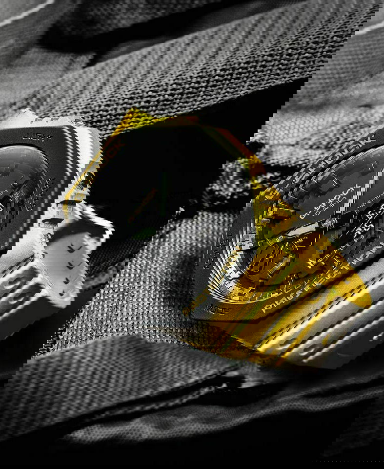 Casio Ga-2110su-9adr Gshock Erkek Kol Saati