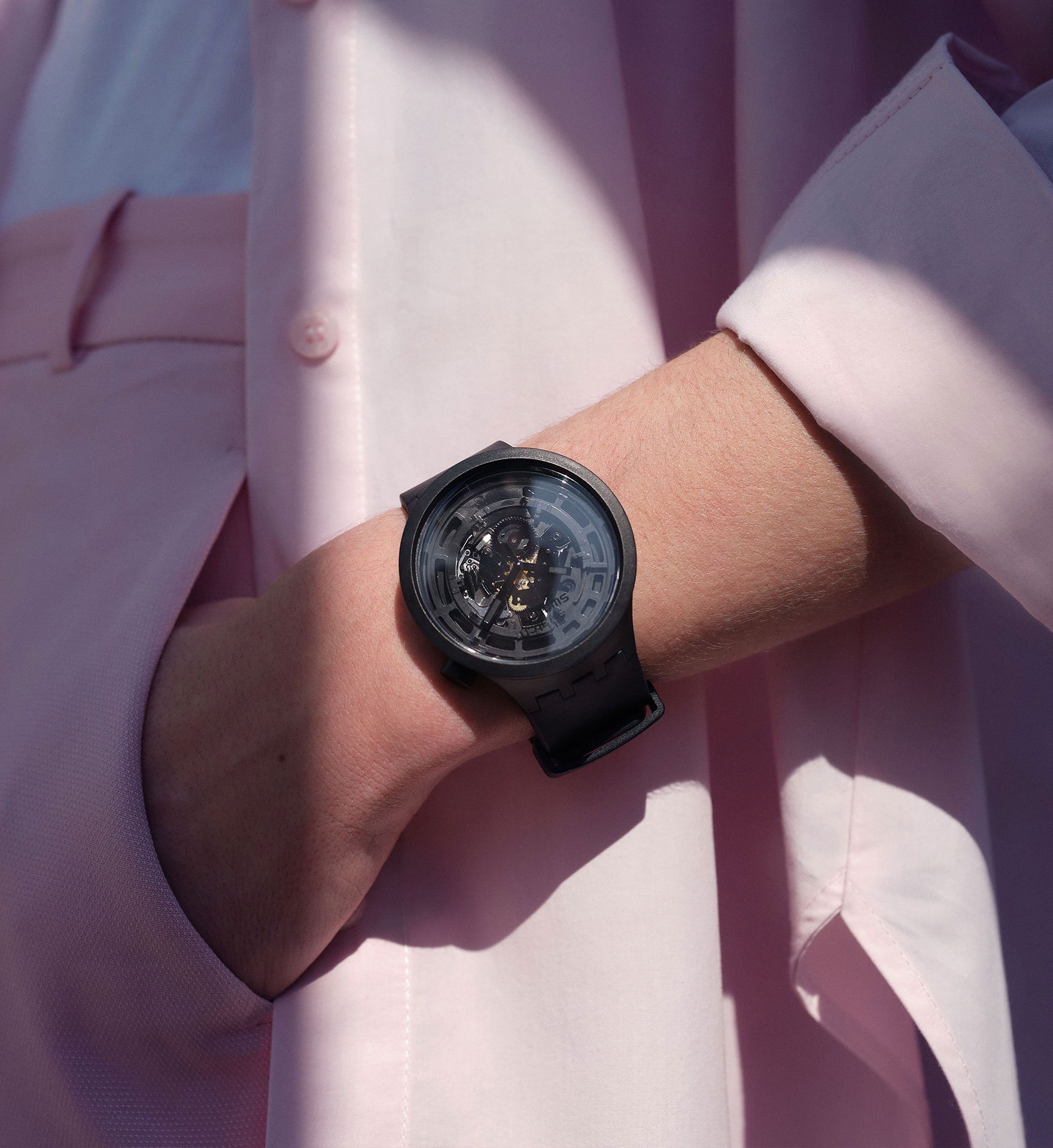 Swatch Sb03b100 C-Black Big Bold Ceramic Kol Saati