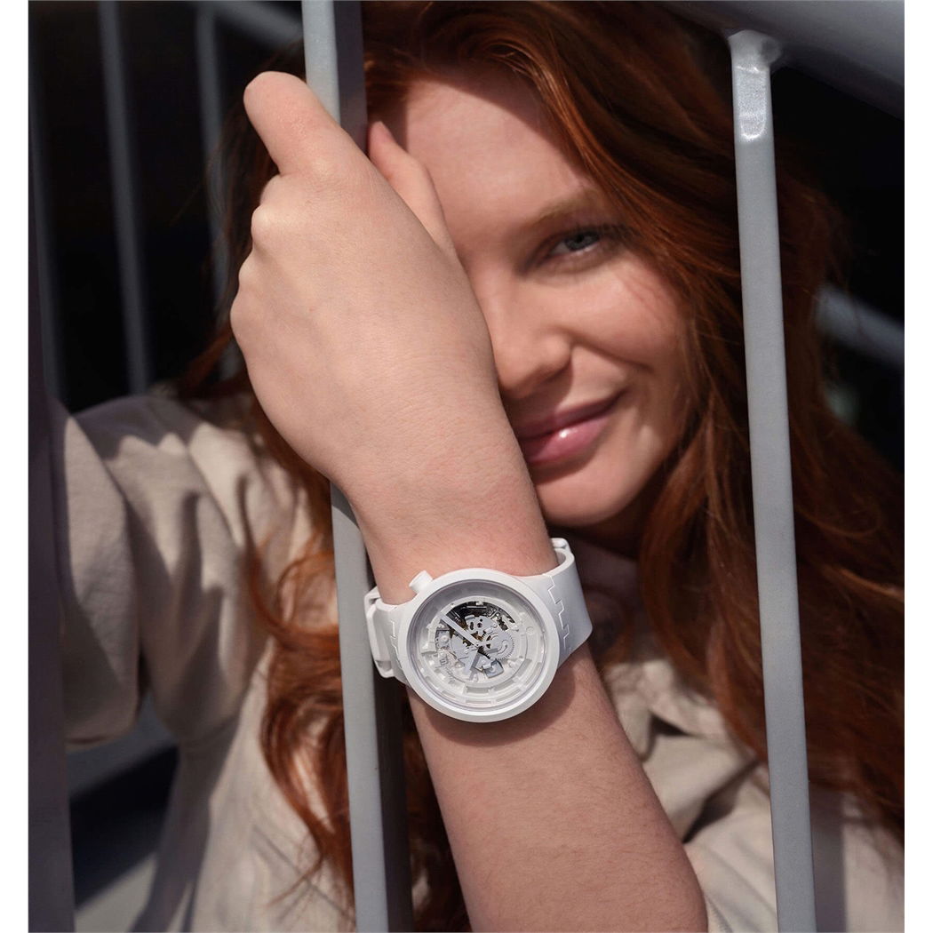 Swatch Sb03w100 C-WHITE Big Bold Ceramic