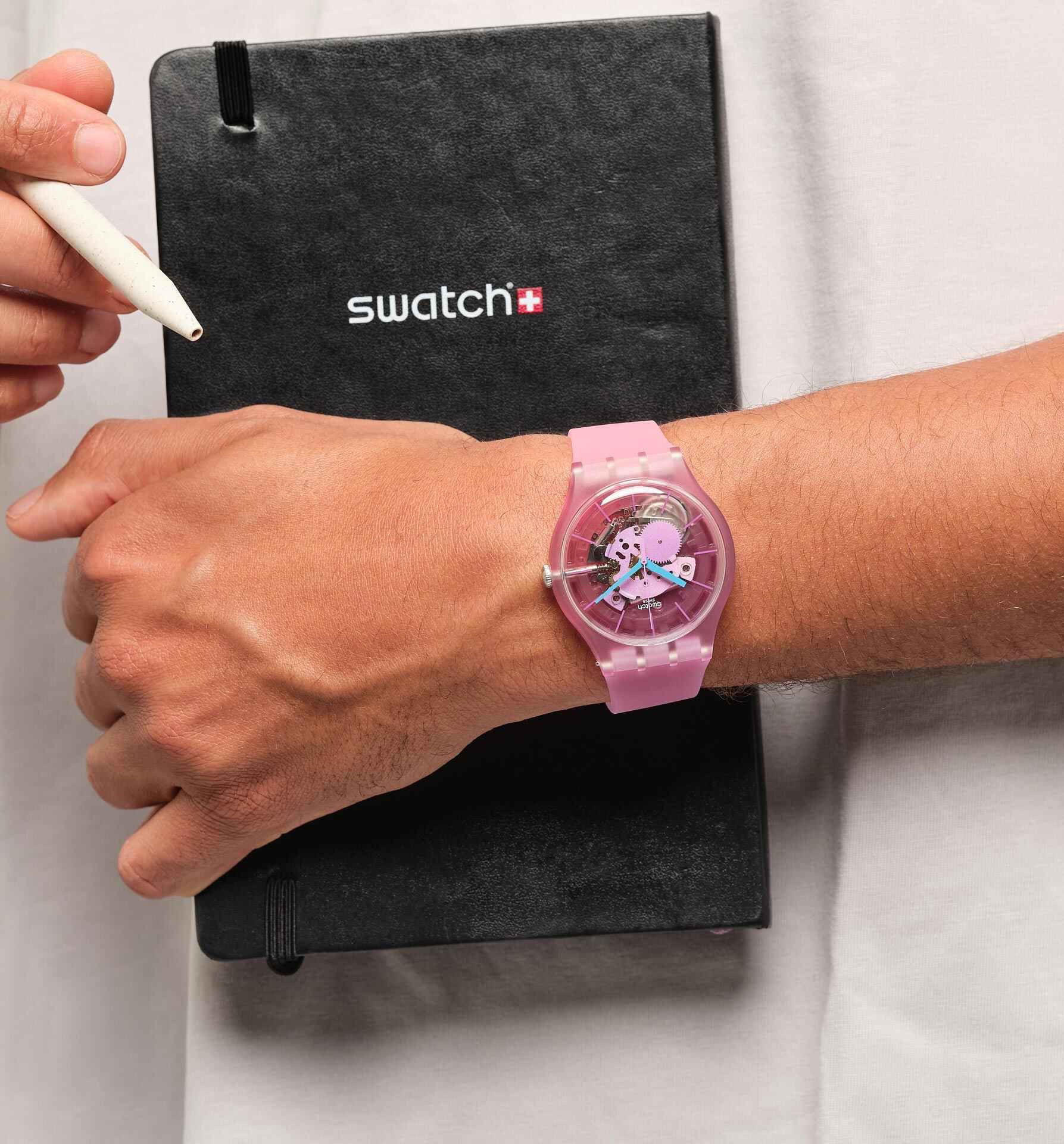 Swatch Suok151 SUPERCHARGED PINKS Kol Saati