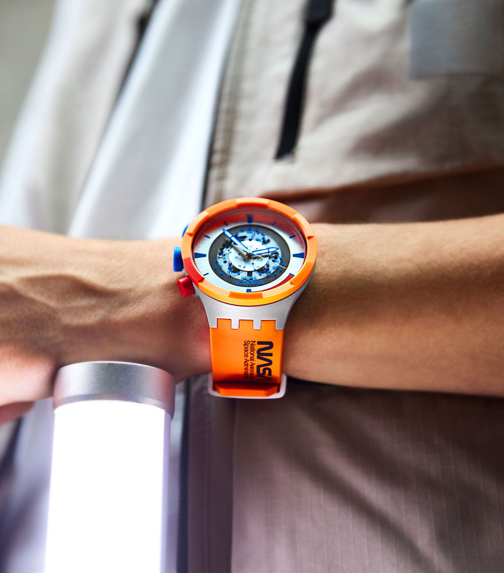 Swatch Sb04z401 LAUNCH BIG BOLD NASA