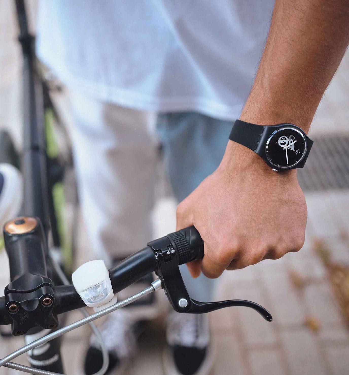 Swatch So32b107 LIVE TIME BLACK Kol Saati