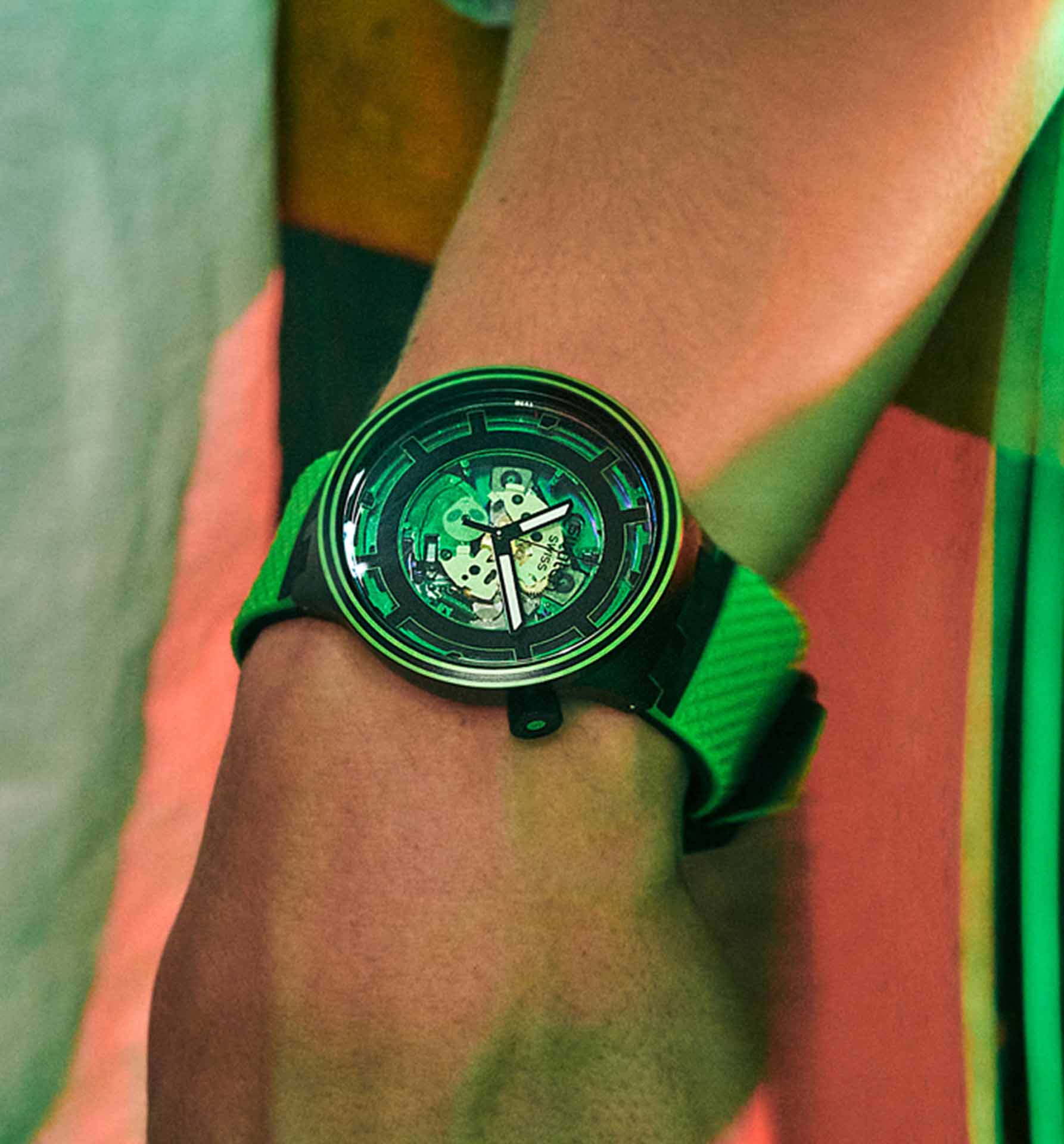 Swatch Sb01b125 Come In Peace! Kol Saati