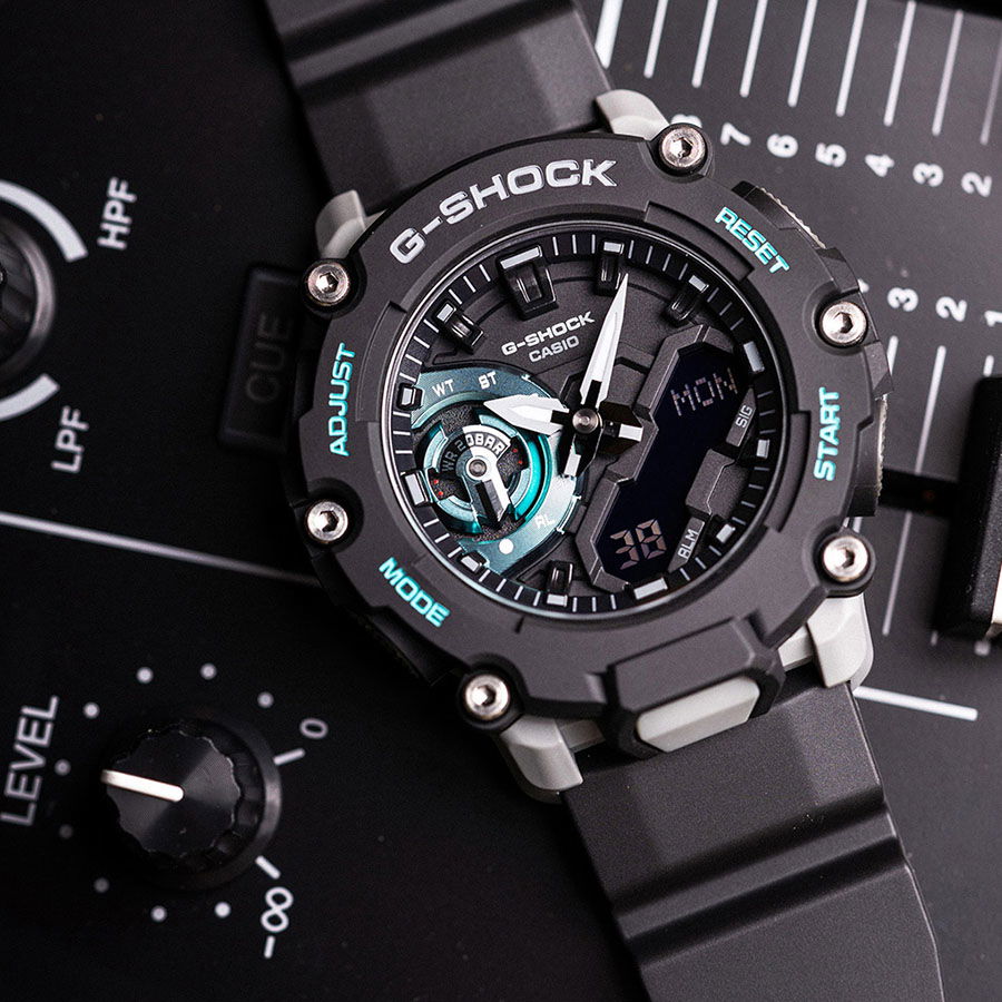 Casio Ga-2200m-1adr G-Shock Erkek Kol Saati