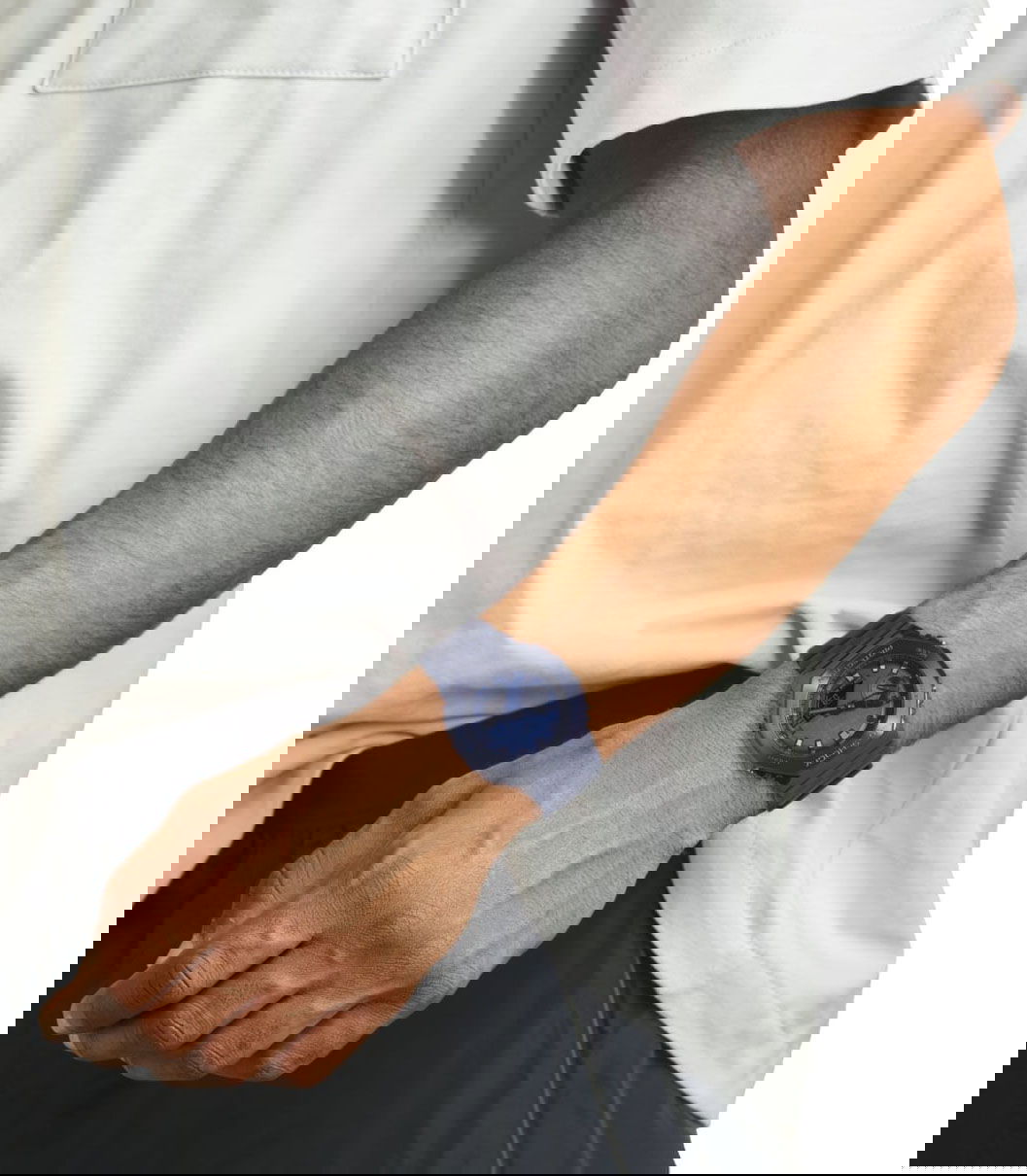 Casio Gm-2100n-2adr G-Shock Erkek Kol Saati