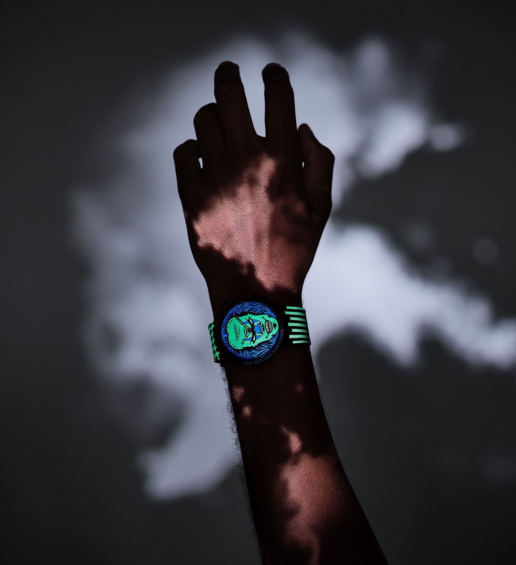 Swatch Sb01b128 YOUR TIME IS COMING