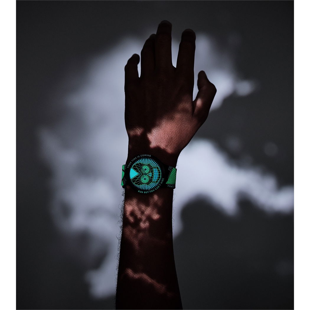 Swatch Sb01b129 RUN BUT YOU CAN'T HIDE