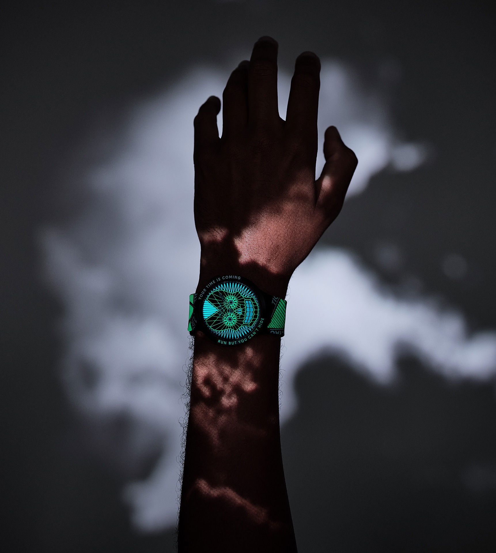 Swatch Sb01b129 RUN BUT YOU CAN'T HIDE