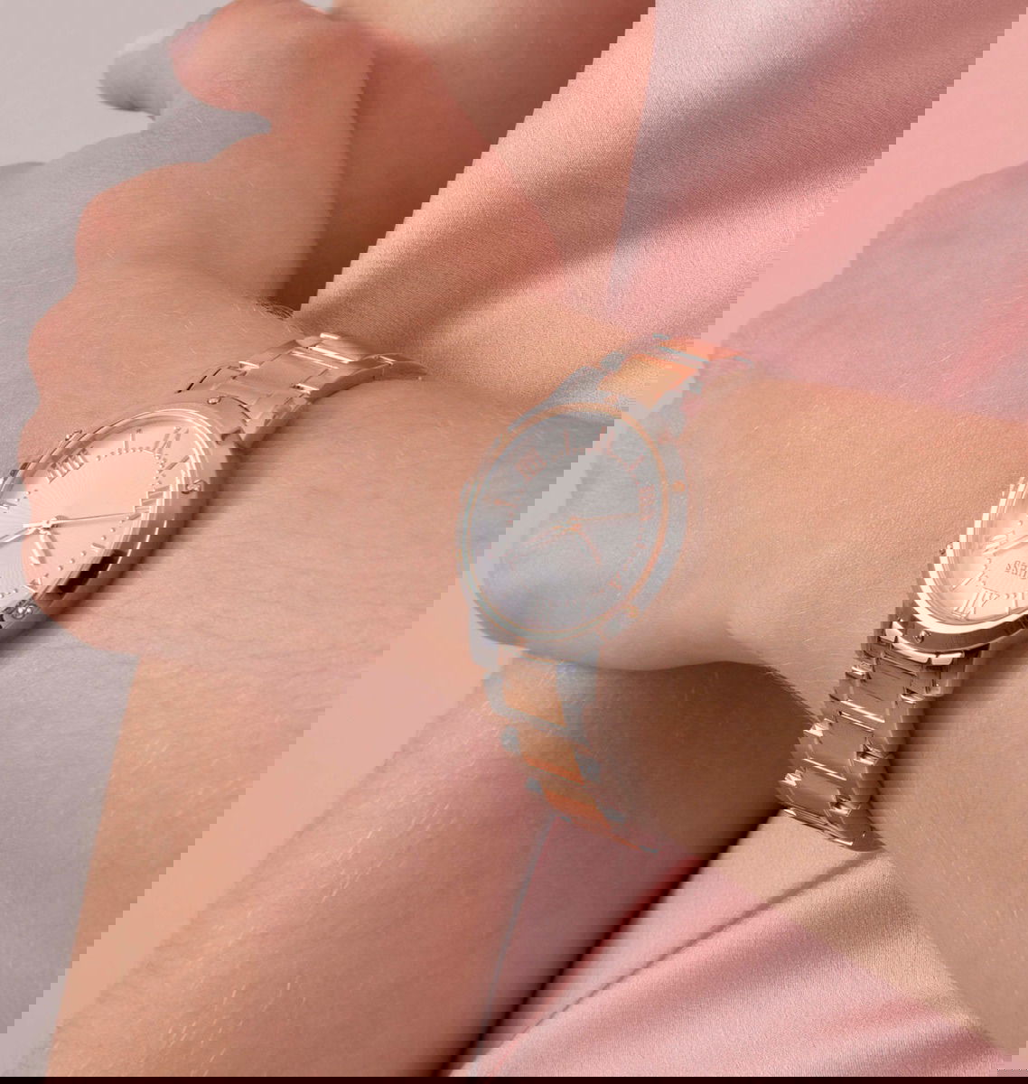 Guess Gugw0404l3 Kadın Kol Saati