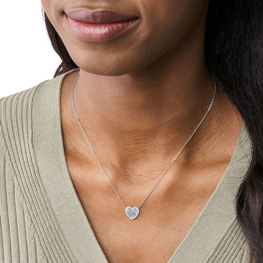 Fossil Jfs00570-040 Kadın Kalpli Kolye