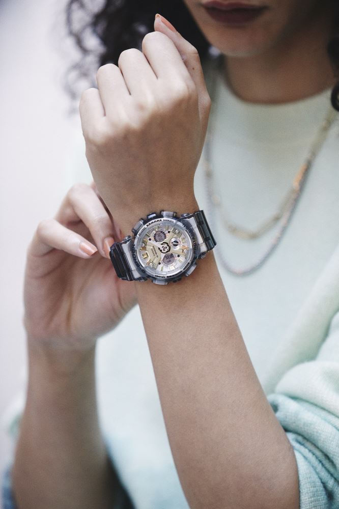 Casio Gma-s120gs-8adr G-Shock Kol Saati