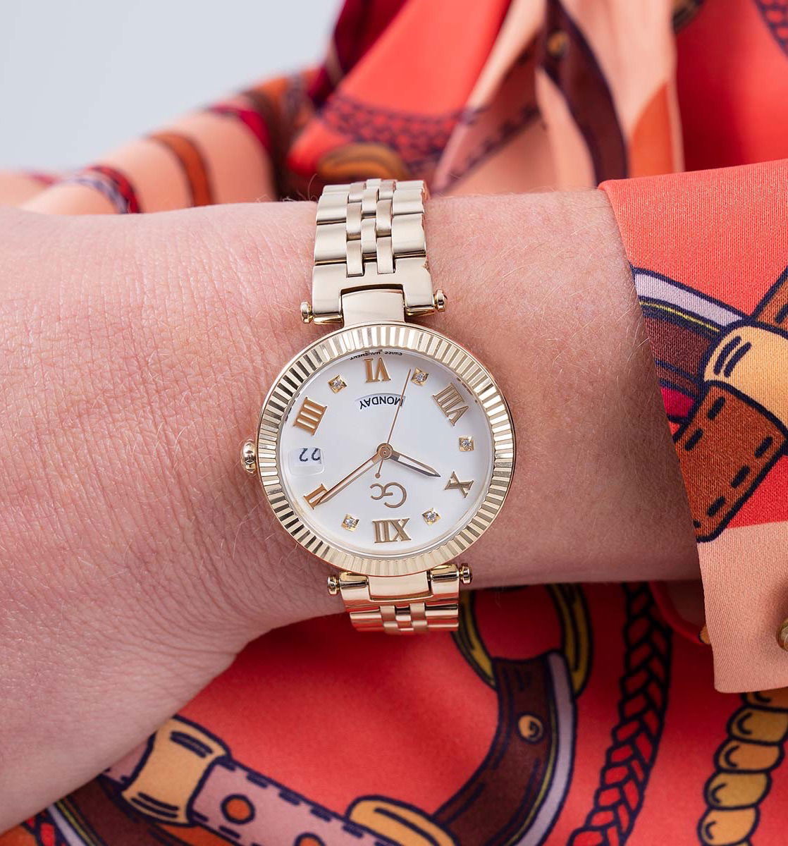 Gc Gcz01004l1mf Kadın Kol Saati