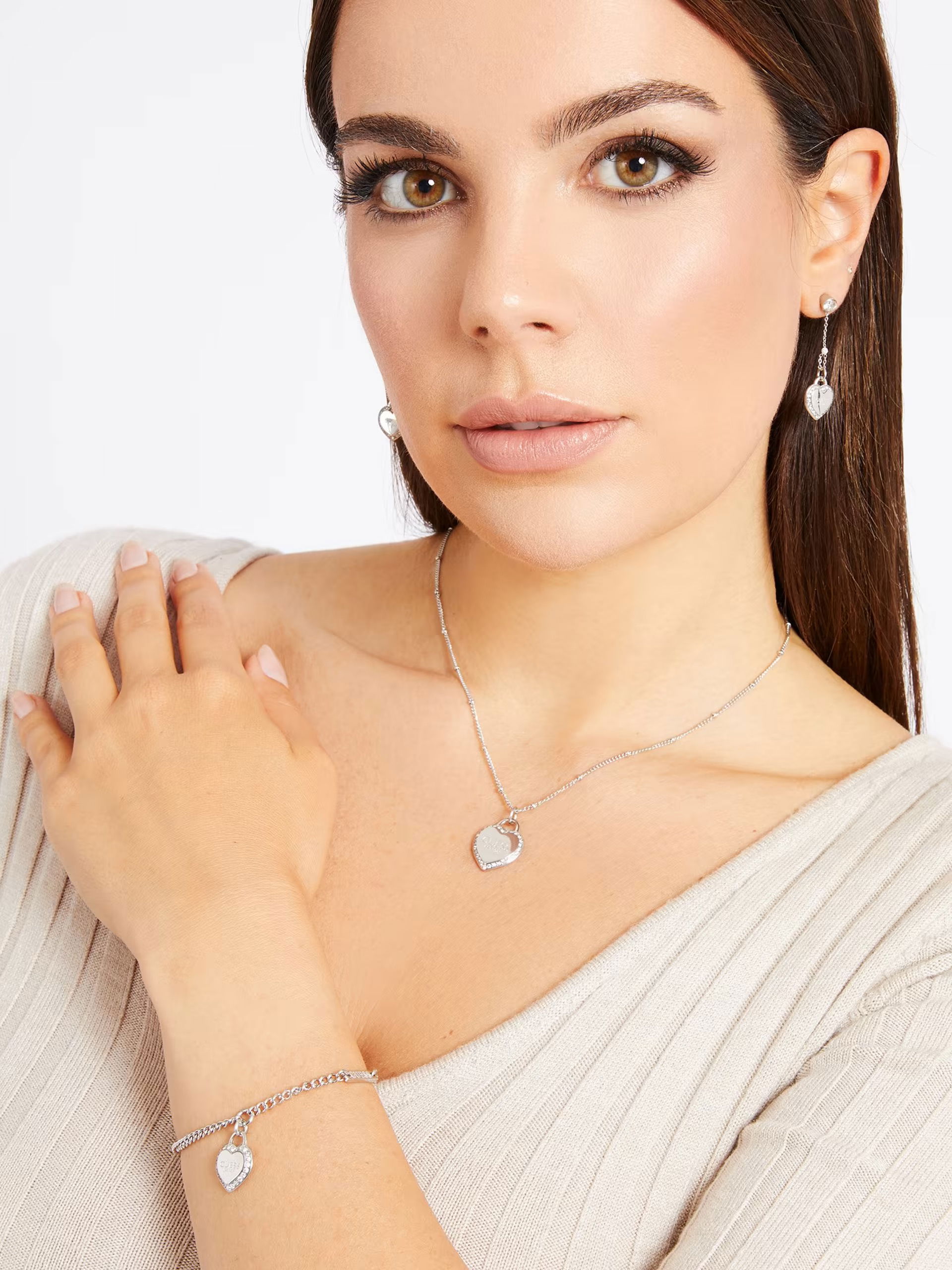 Guess Jgujubb01422jwrhs Kalpli Kadın Bileklik