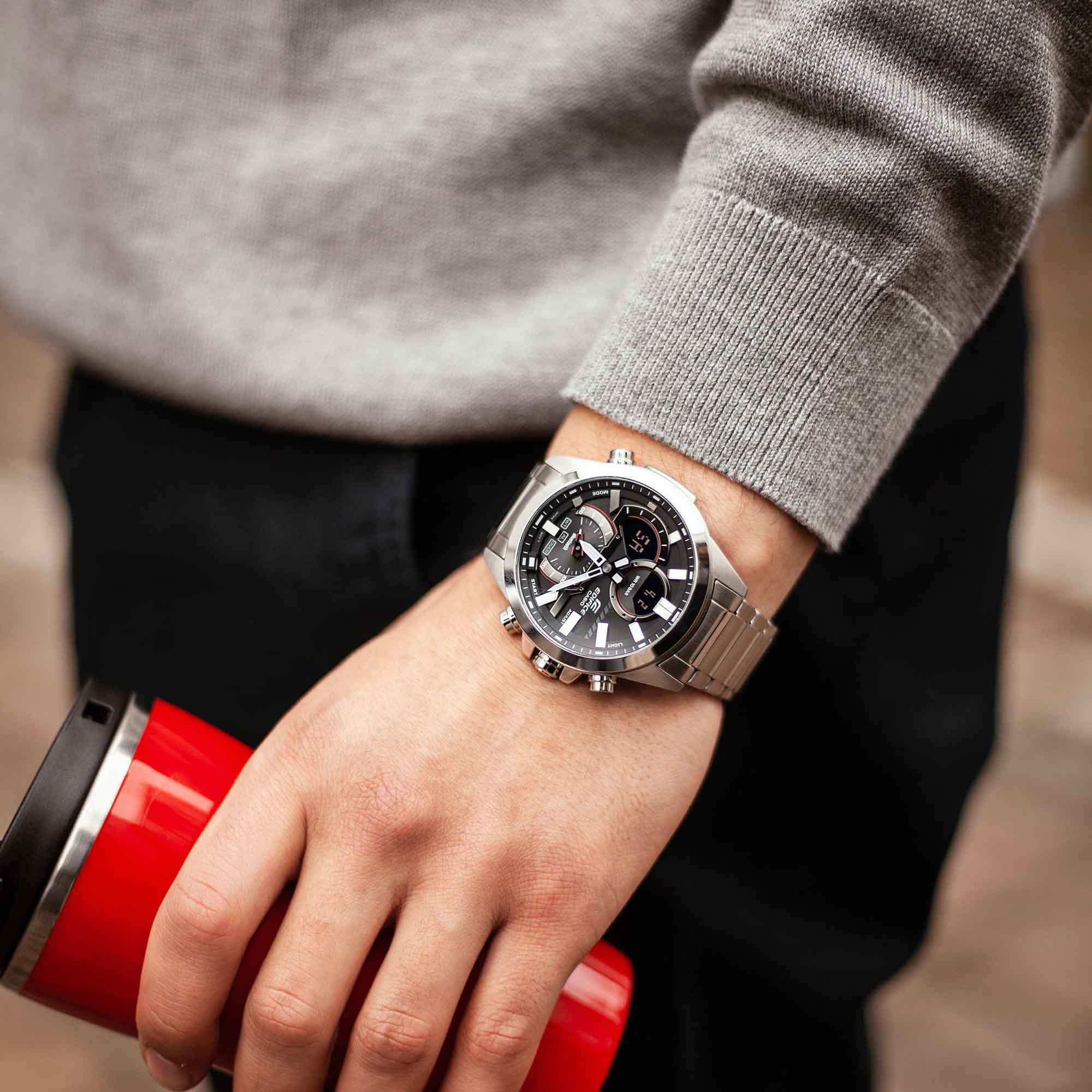 Casio Ecb-30d-1adf Edifice Erkek Kol Saati