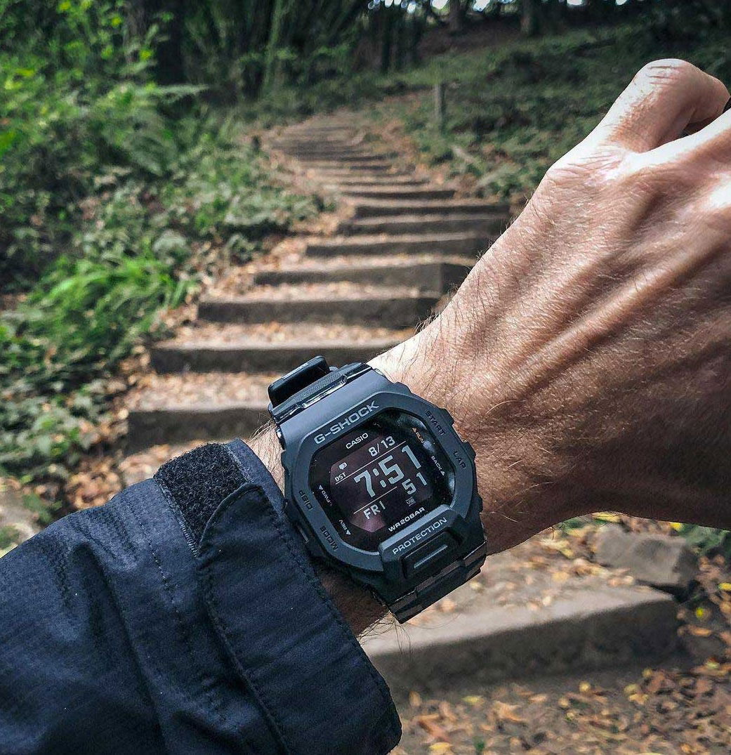 Casio Gbd-200uu-1dr Gshock Erkek Kol Saati
