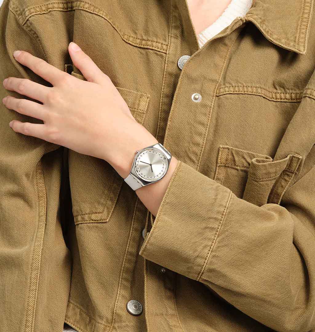 Swatch Syxs143 Bright Blaze Kadın Kol Saati