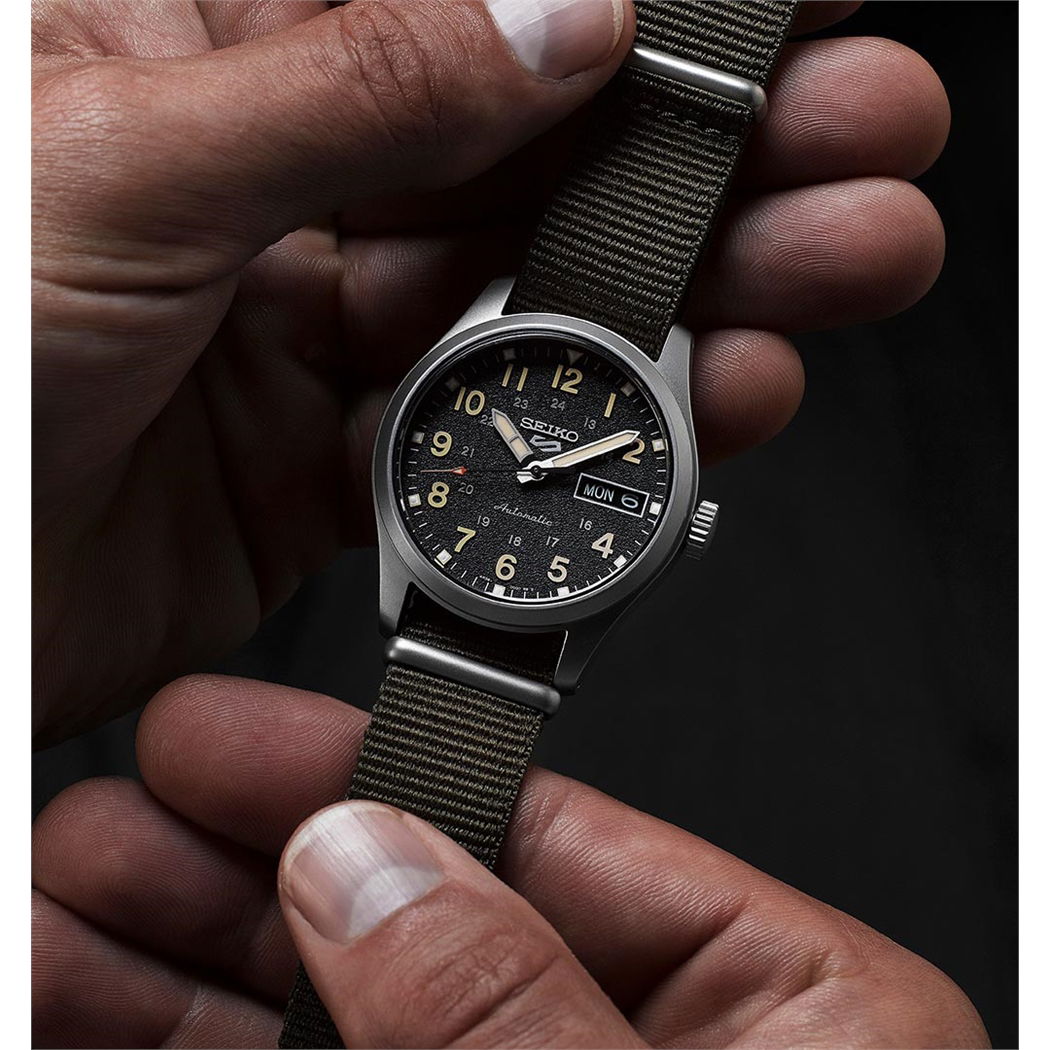 Seiko 5 Srpj85k Otomatik Erkek Kol Saati