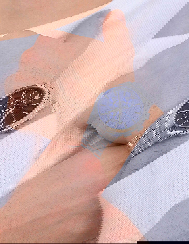 Emporio Armani Ar11528 Erkek Kol Saati