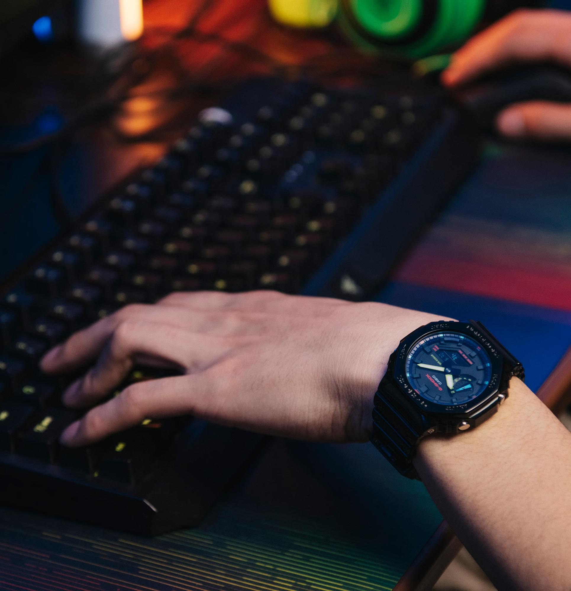 Casio Ga-2100rgb-1adr G-Shock Erkek Kol Saati