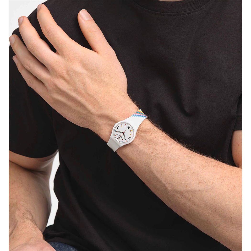 Swatch MERRY-GO-ROUND SQUARES So28w700