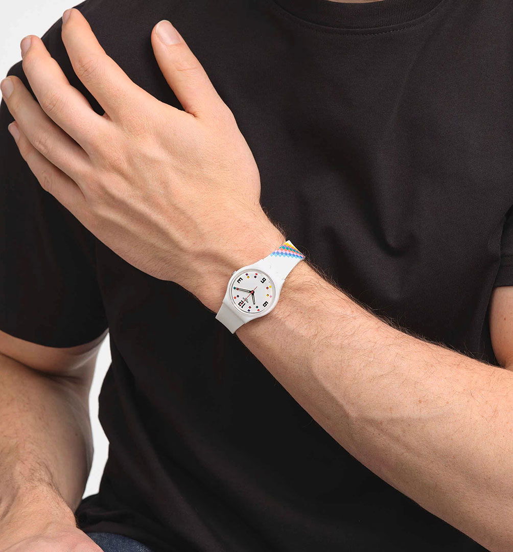 Swatch MERRY-GO-ROUND SQUARES So28w700