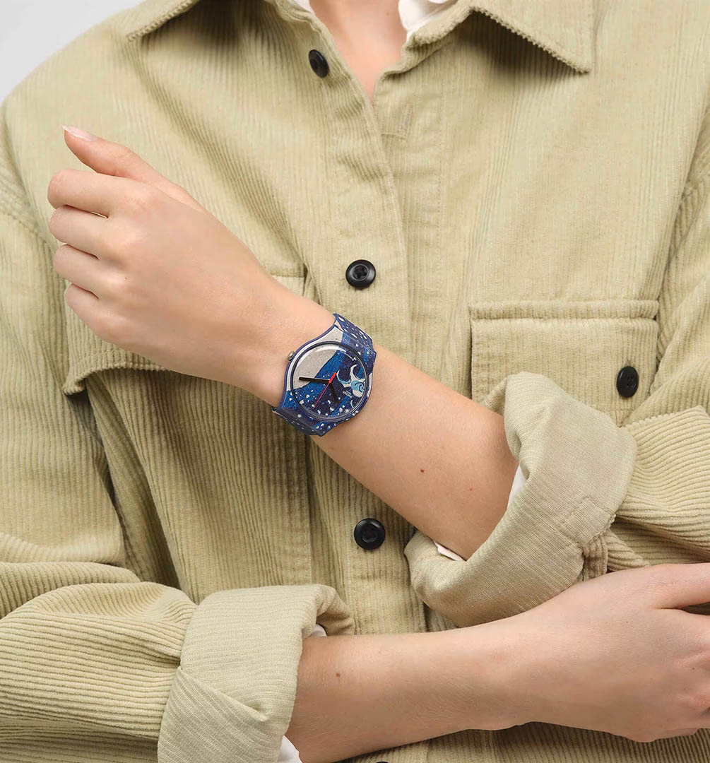 Swatch Suoz351 THE GREAT WAVE BY HOKUSAI & ASTROLABE