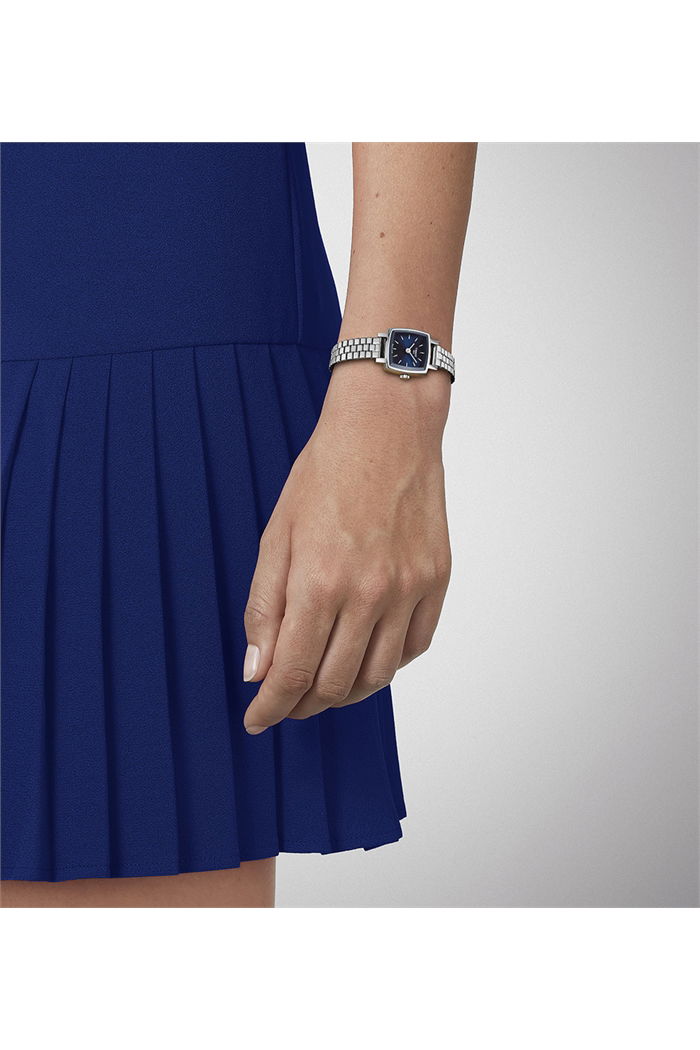 Tissot Lovely Square 20x20mm T058.109.11.041.01 Kadın Kol Saati