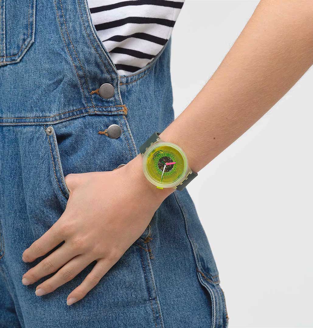 Swatch Sb05k400 BLINDED BY NEON