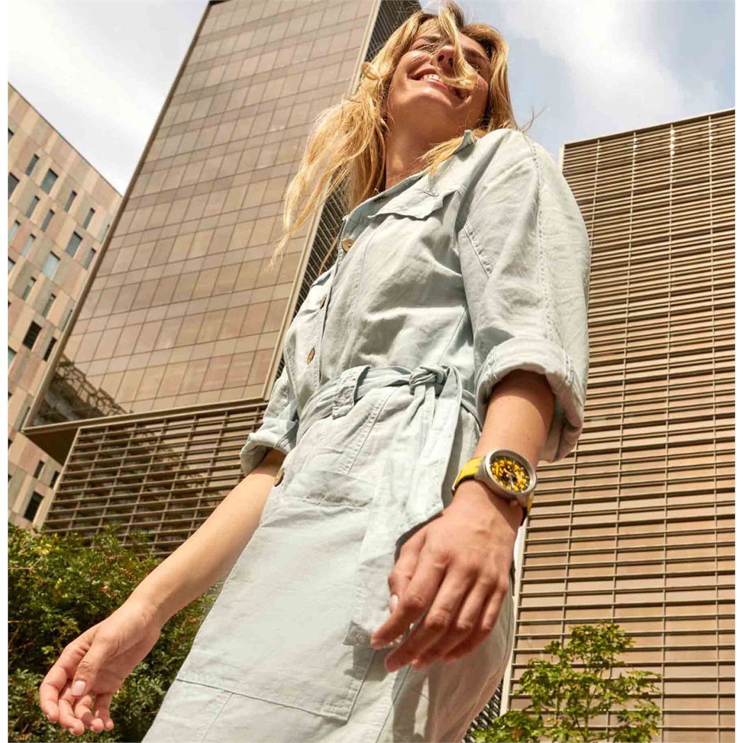 Swatch BIG BOLD IRONY Sb07s109 BOLDEN YELLOW