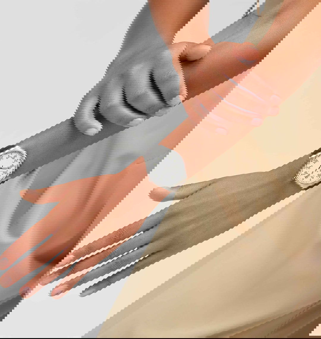 Swatch Ss07s134 BLACK HEPCAT Erkek Kol Saati