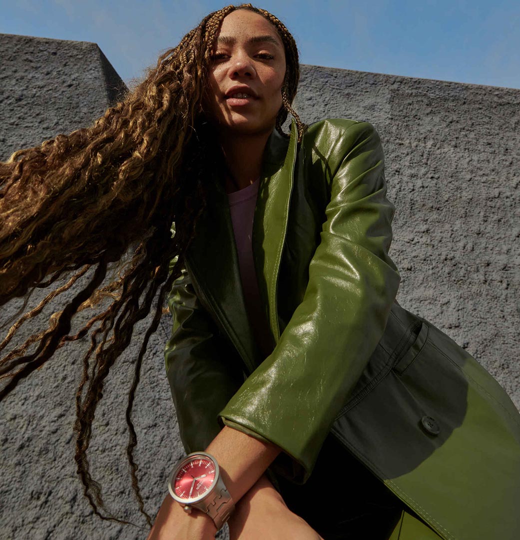 Swatch Sb07s104g Scarlet Shimmer Big Bold Irony