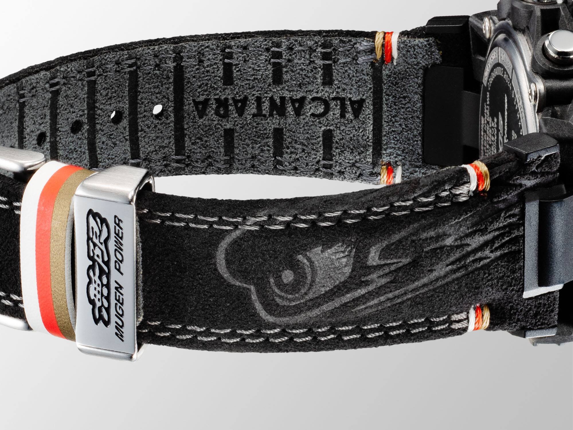 Casio Ecb-40Mu-1Adr Edifice Erkek Kol Saati